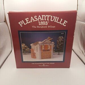 PLEASANTVILLE 1893 THE STORYBOOK VILLAGE FIRE HOUSE JOAN BERG VICTOR 1991 VTG NI
